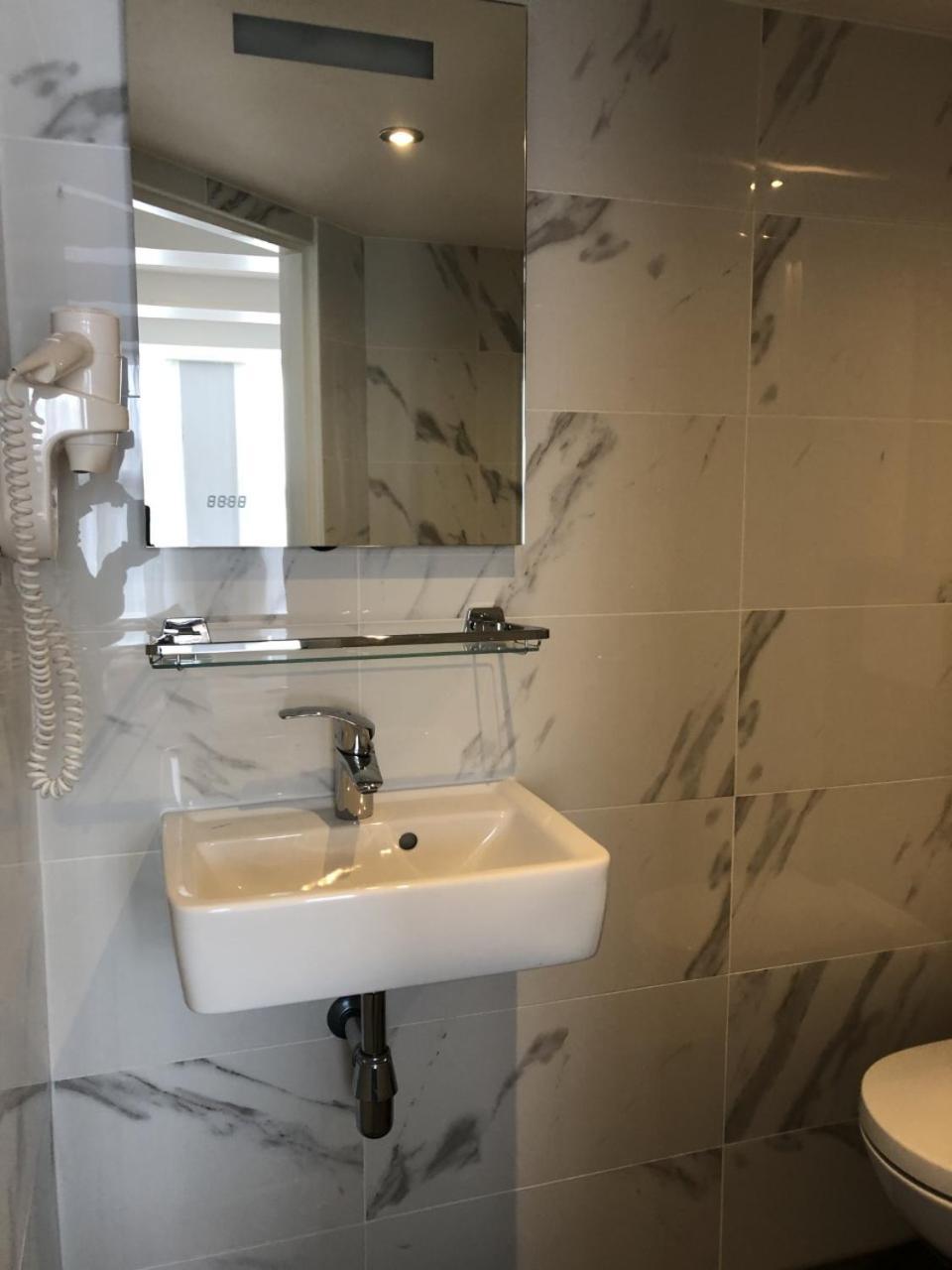 Facade Hotel Amsterdam Zewnętrze zdjęcie